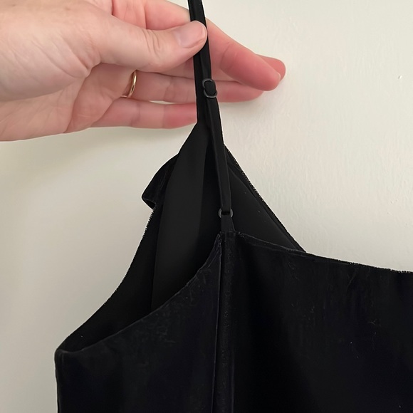 NWT J Crew TALL Velvet Sleeveless Top with Ruffles - Picture 8 of 9